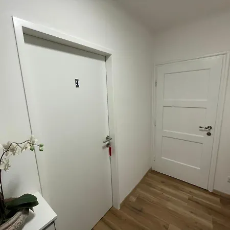 Hole Im Zentrum Apartmán Klagenfurt am Woerthersee