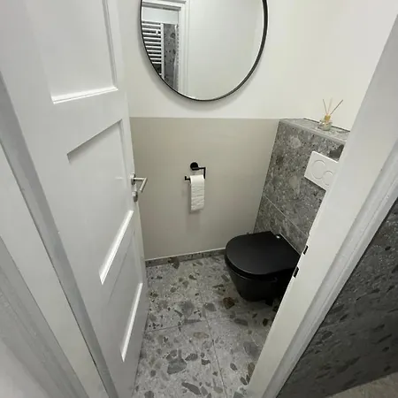 Hole Im Zentrum Apartmán